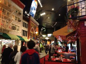 Walking the streets of New York, the Vegas version©Jean Janssen