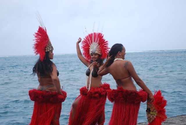 Greeting at the dock in Moorea, French Polynesia