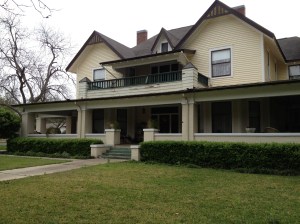 San Gabriel House Bed and Breakfast in Georgetown, Texas.©Jean Janssen