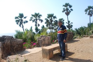 Our guide Fabian at his favorite bench at Fort Bandra. ©Jean Janssen