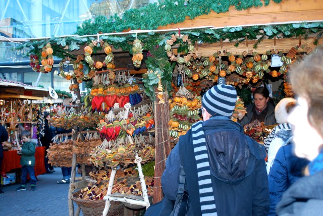 Budapest Christmas market at the end of Vaci Street. ©Jean Janssen