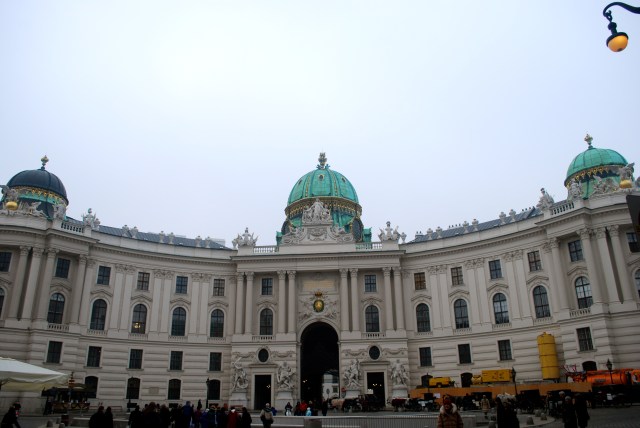 The Hofberg, imperial palace of the Hapsbergs, Vienna, Austria ©Jean Janssen
