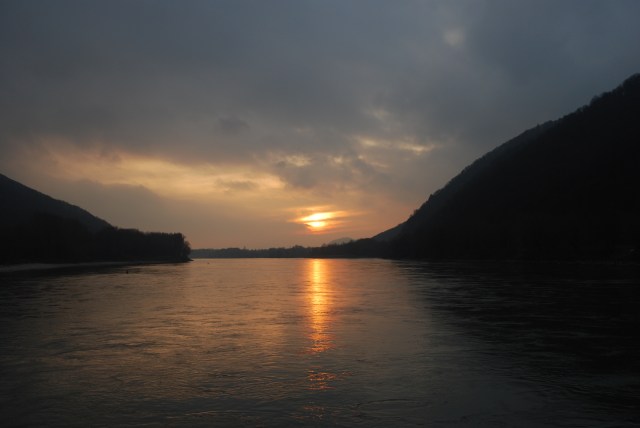 Along the Danube, Austria ©Jean Janssen