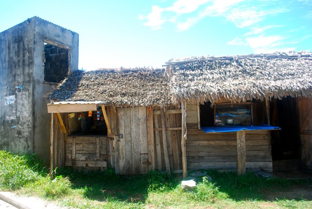 typical home in Madagascar; often their is a little shop attached like with this one. ©Jean Janssen