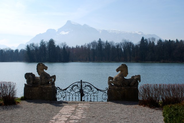 Exterior of the Schloss used in the flim. ©Jean Janssen