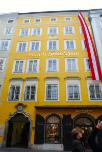 Mozart's birthplace.  Salzburg, Austria ©Jean Janssen