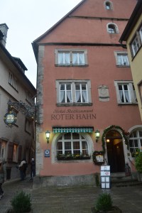 The Red Rooster Inn and Restaurant where we had our lunch.  Note the plague signifying that this was the former home of Mayor Nusch of Meistertrunk fame.  Rothenburg, Germany ©Jean Janssen