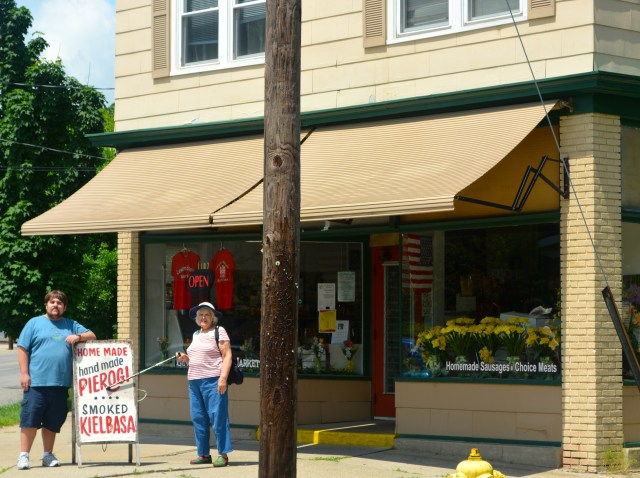 Lewandowski's Market on Walker in Grand Rapids, Michigan. ©Jean Janssen