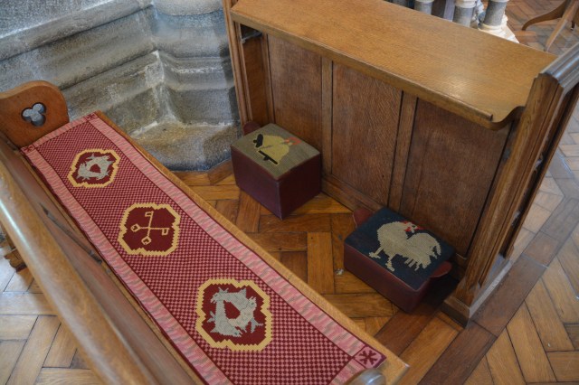 Bench and footstools, 177, St. Peter’s Port Church, Guernsey ©Jean Janssen