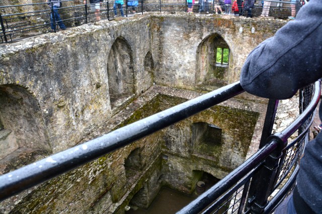 Part of the interior of Blarney Castle as seen from the kissing line ©Jean Janssen