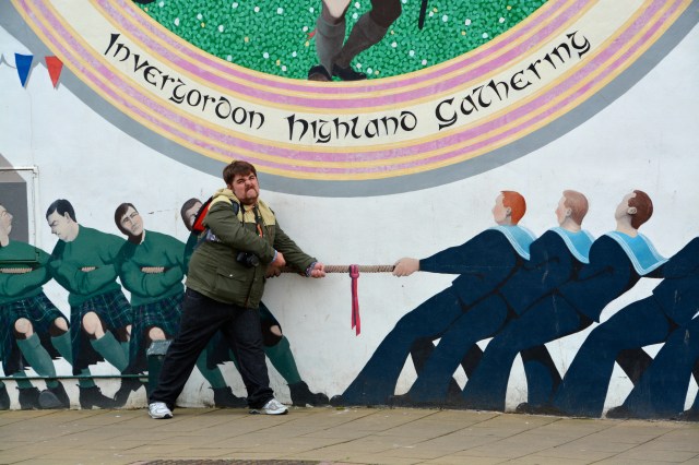Rocky got into the spirit of one of the town murals in Invergordon, Scotland ©Jean Janssen
