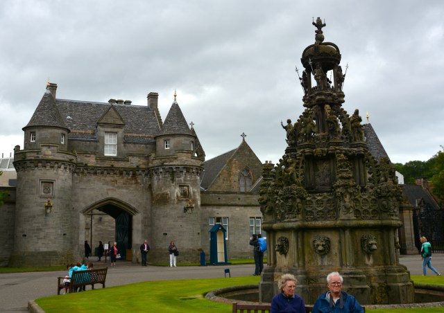 Palace of Holyroodhouse, Edinburgh, Scotland ©Jean Janssen