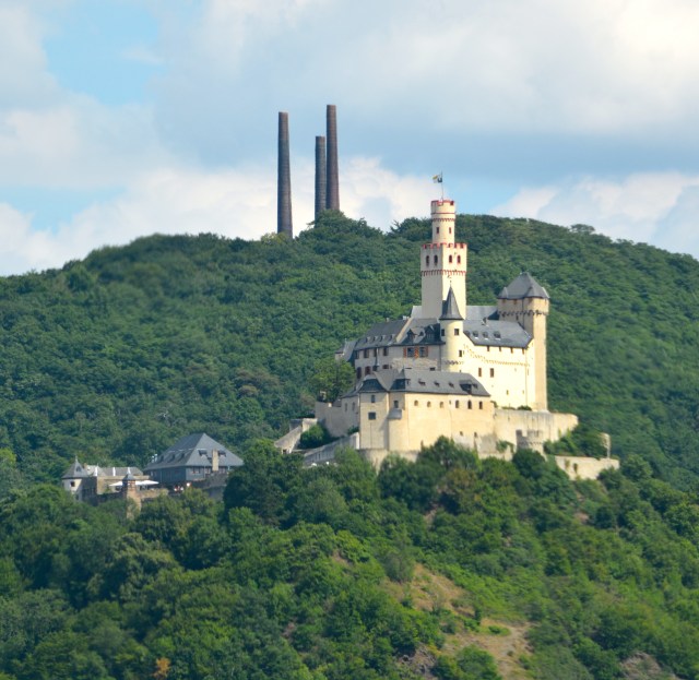 Marksburg Castle, Braubach, Germany ©Jean Janssen