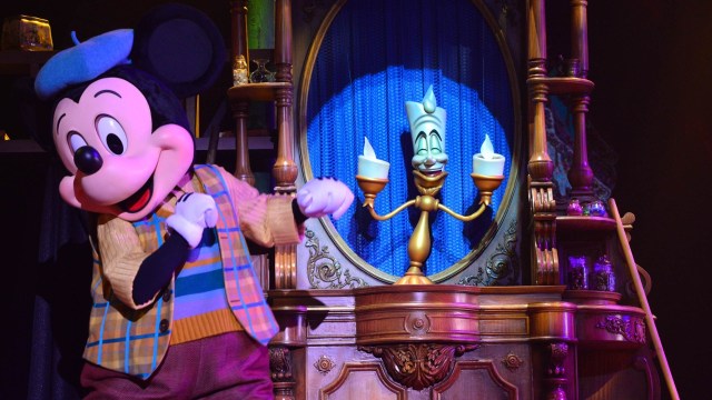 n024290_2023feb31_mickey-and-the-magician_16-9_tcm795-162299$w~1280$c~1.0$p~1